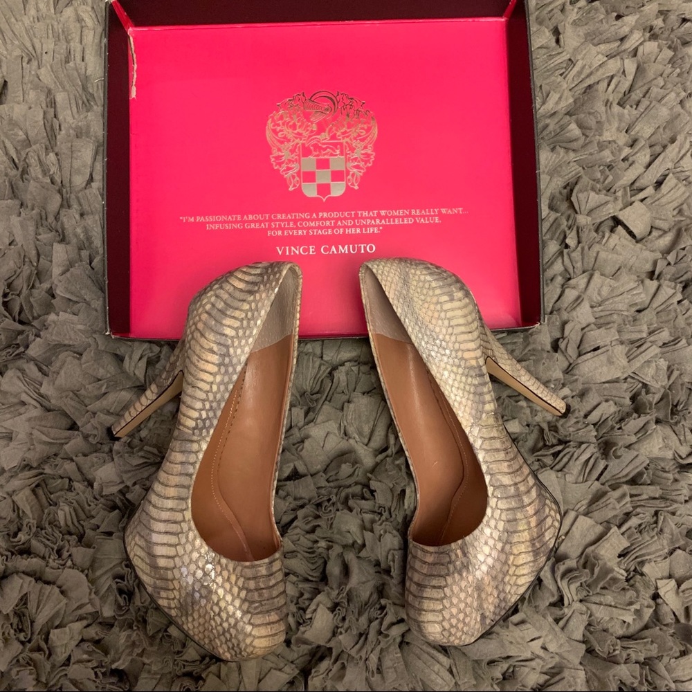 Vince Camuto Silver Mist Mystical Met Snake Heels